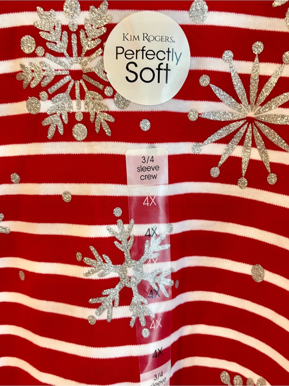 NWT Kim Rogers Perfectly Soft Christmas Snowflake Top 4X Red Silver Glitter - Picture 5 of 8